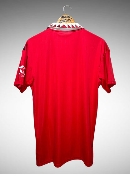 Manchester United 2022 Primeira Camisa Tam M.