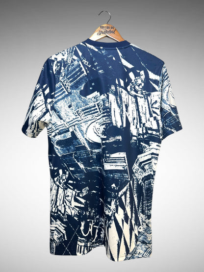 Bayern de Munique 2023 Camisa Pré-Jogo Tam G.