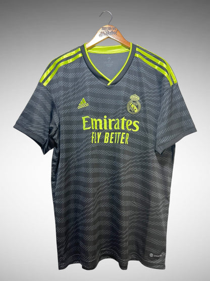 Real Madrid 2022 Terceira Camisa Tam GG.