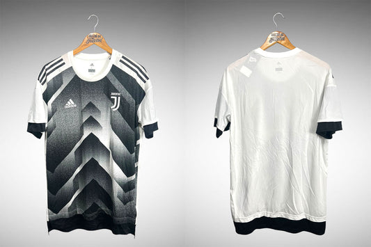 Juventus 2017 Camisa Pré Jogo Tam G.