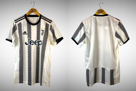 Juventus 2022 Primeira Camisa Tam P.