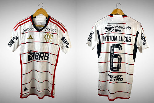 Flamengo 2023 Segunda Camisa Tam P N# 6 Ayrton Lucas.
